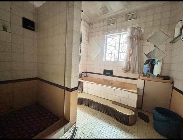 9 BEDROOM APARTMENT FOR SALE IN ACTONVILLE